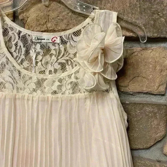Umgee Women’s Lace Ruffles Sleeveless Elegant Party Loose Cream Mini Dress NEW - Picture 10 of 14